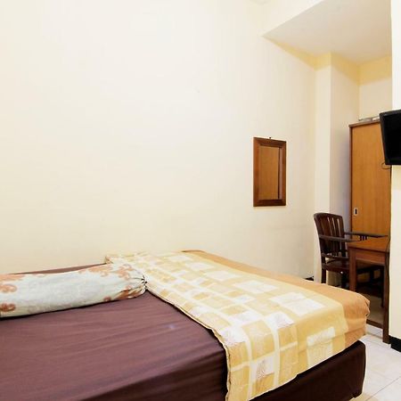 Hotel Jj House Gejayan à Kejayan Extérieur photo
