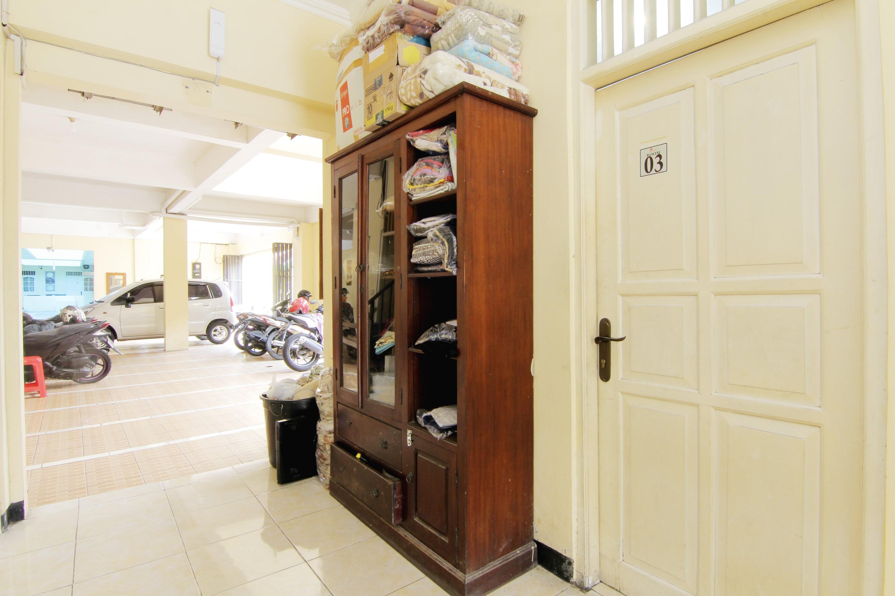 Hotel Jj House Gejayan à Kejayan Extérieur photo